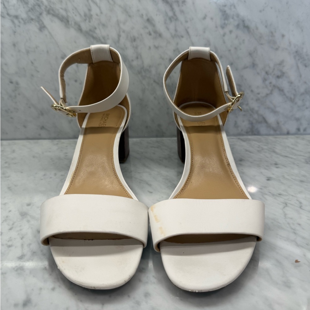 Michael Kors White Block Sandals - Picture 2 of 9